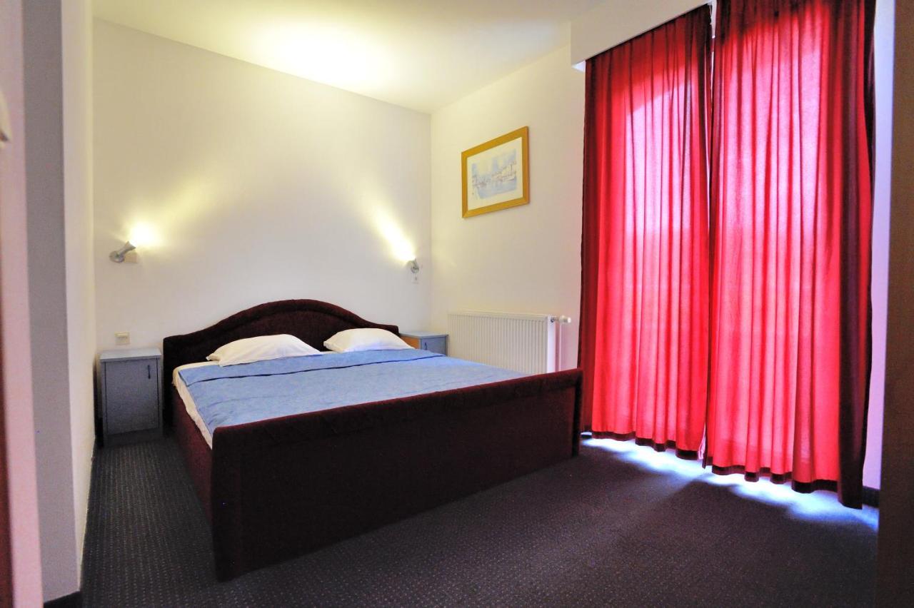 Hotel Lav Neum Eksteriør bilde