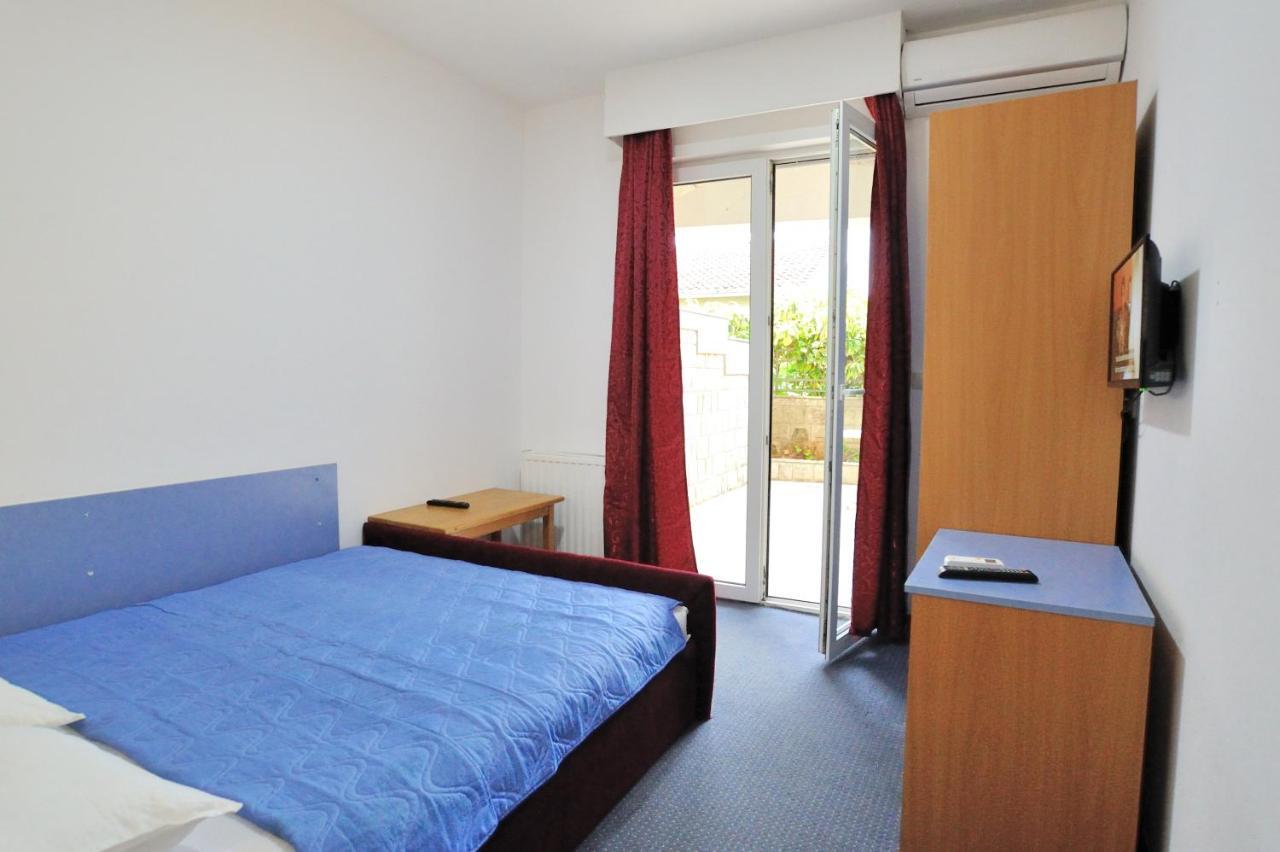 Hotel Lav Neum Eksteriør bilde