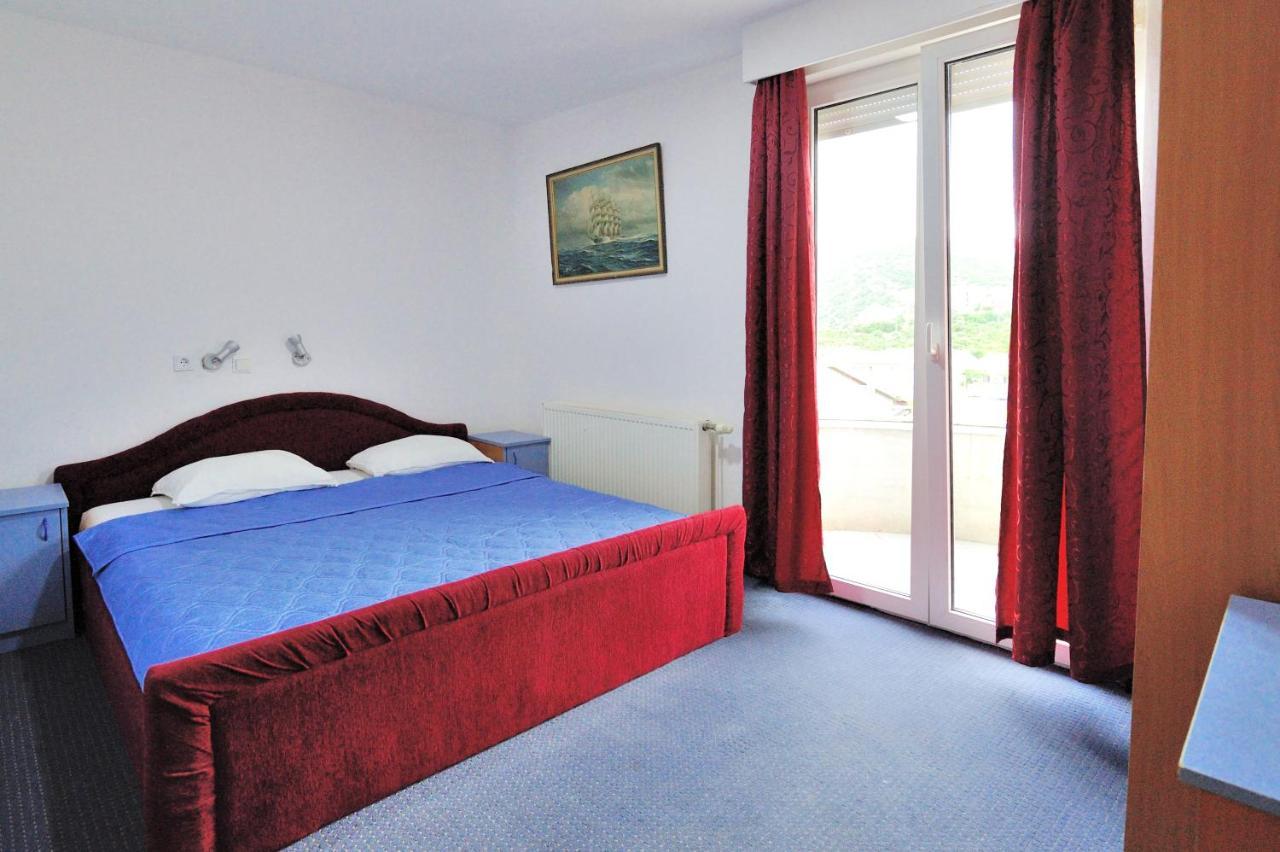 Hotel Lav Neum Eksteriør bilde