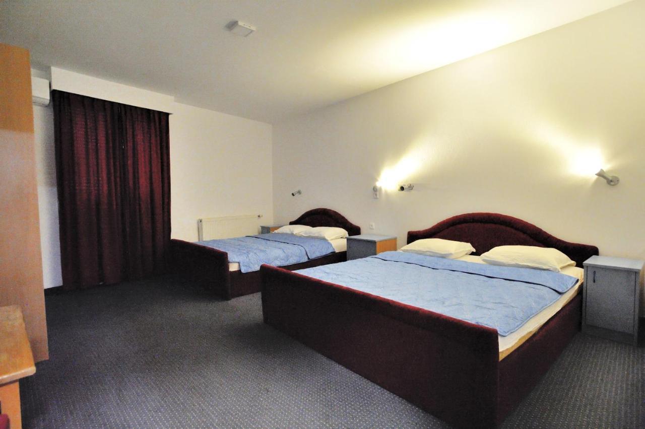 Hotel Lav Neum Eksteriør bilde