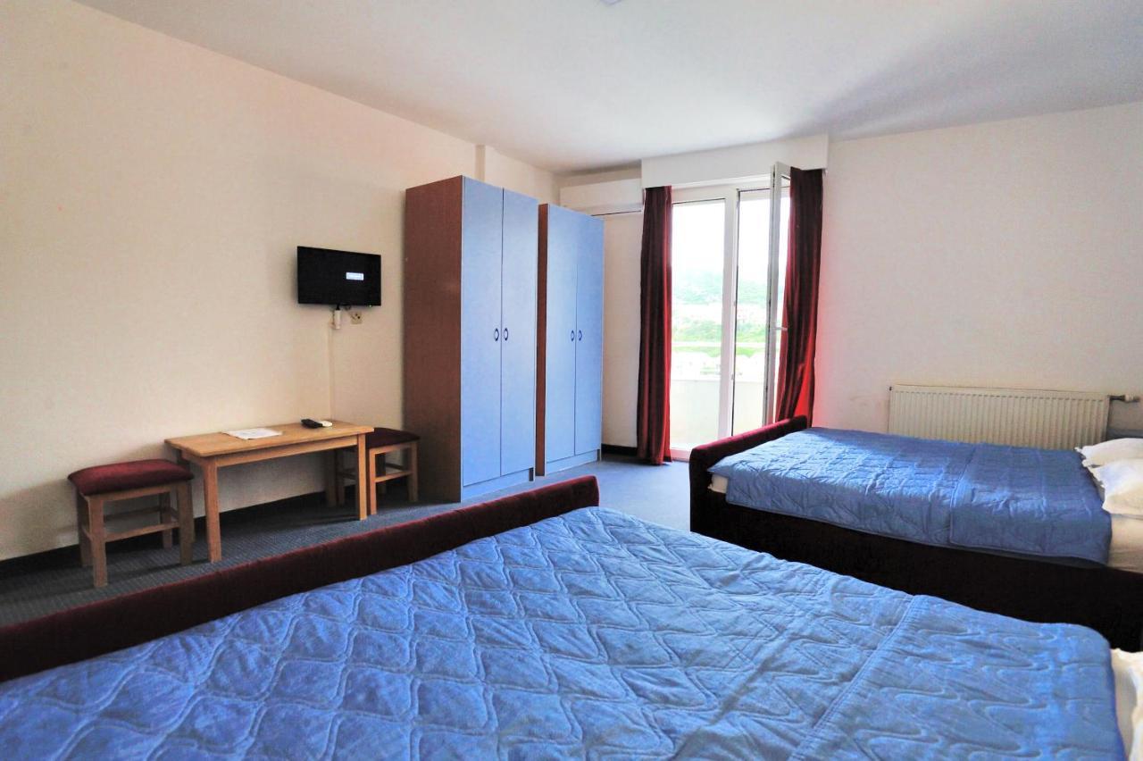 Hotel Lav Neum Eksteriør bilde