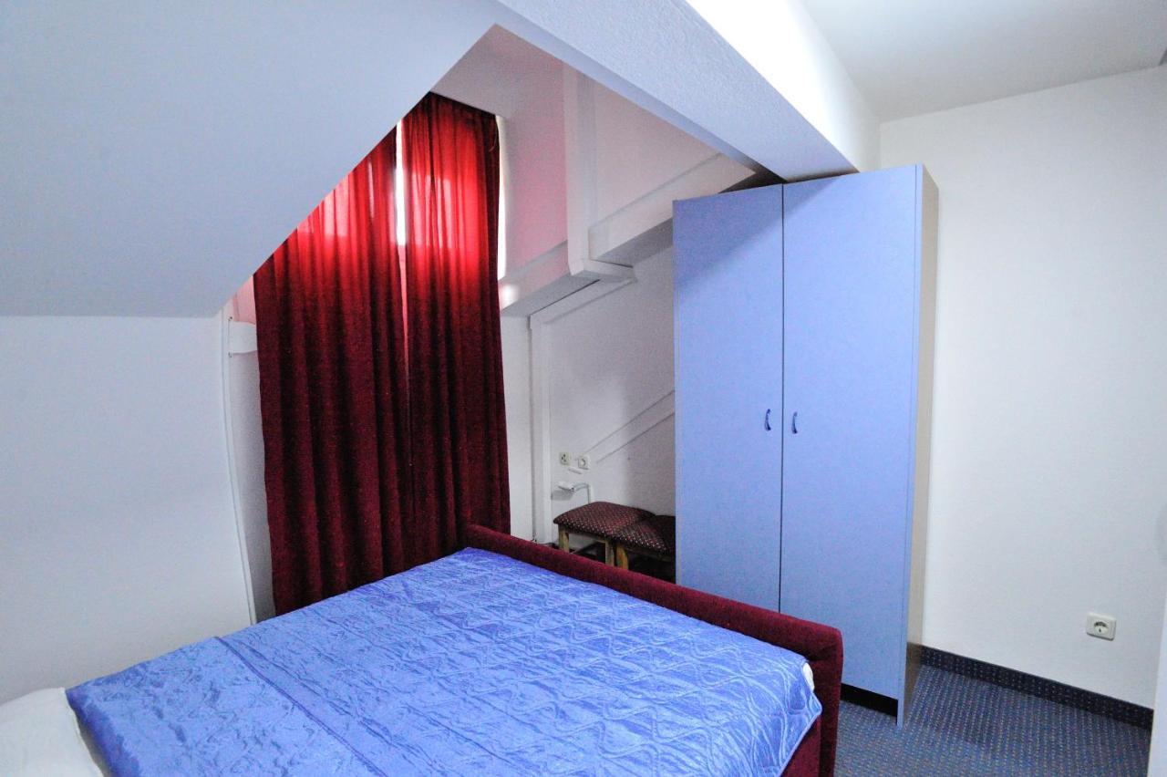 Hotel Lav Neum Eksteriør bilde