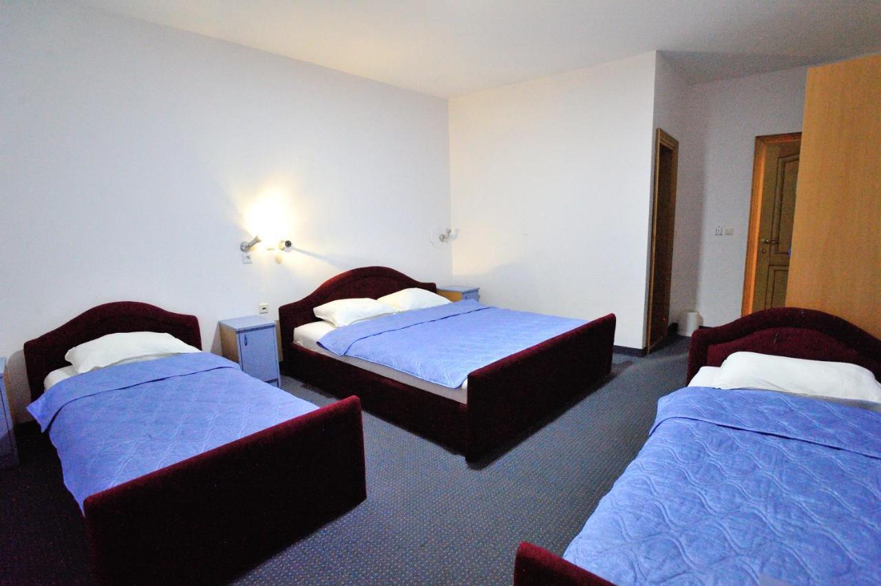 Hotel Lav Neum Eksteriør bilde
