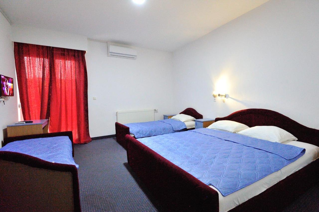 Hotel Lav Neum Eksteriør bilde