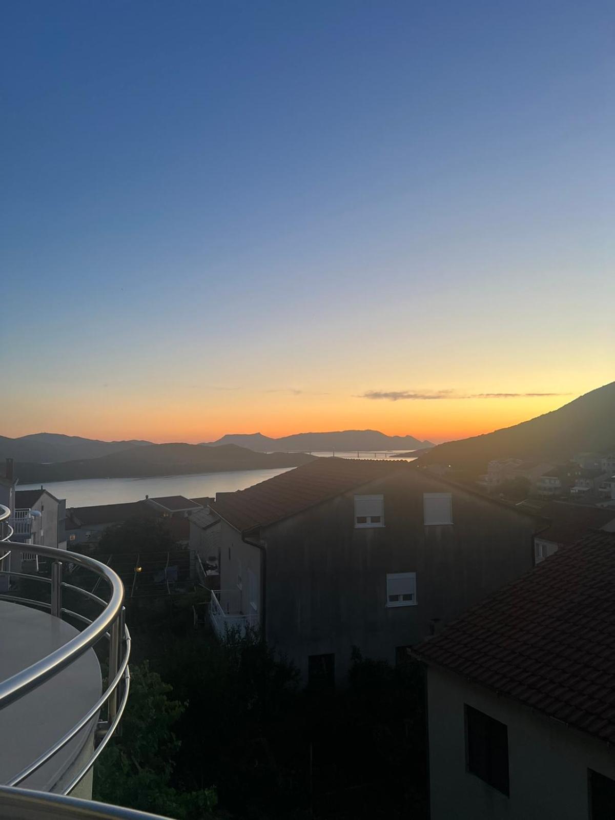 Hotel Lav Neum Eksteriør bilde